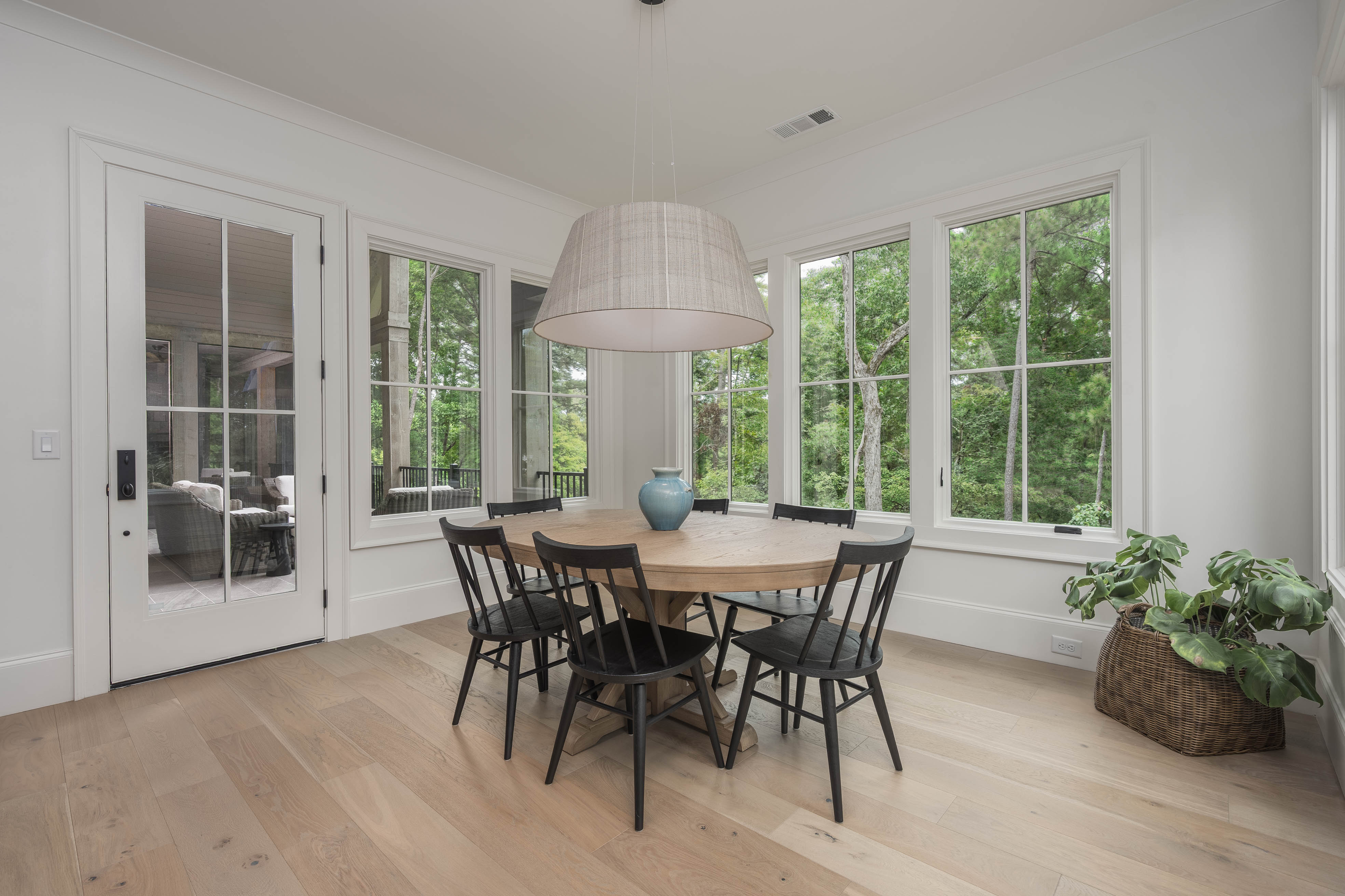 1020 Eastridge Loop image 12
